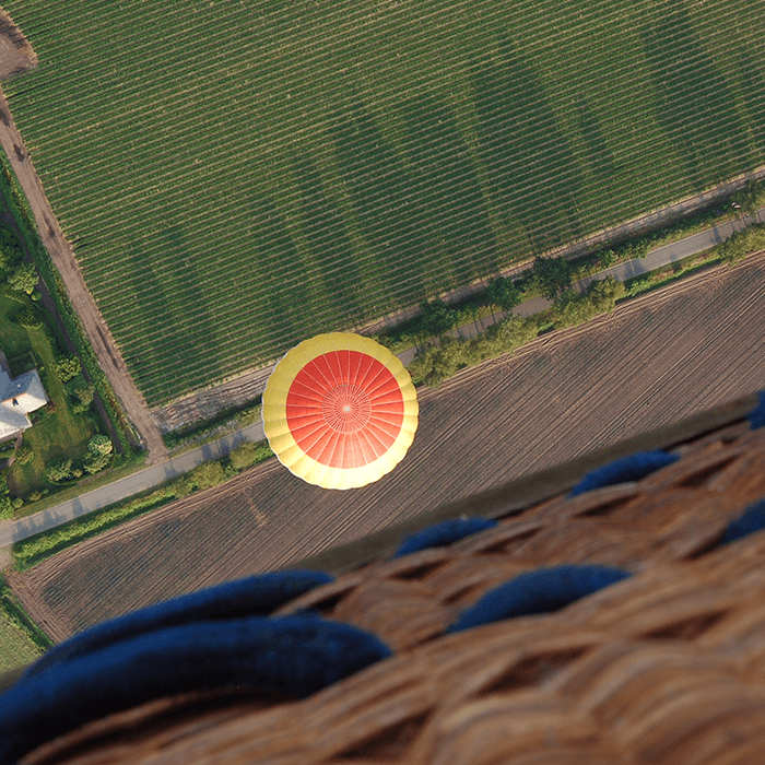lente ballonvaart ad ballon van boven